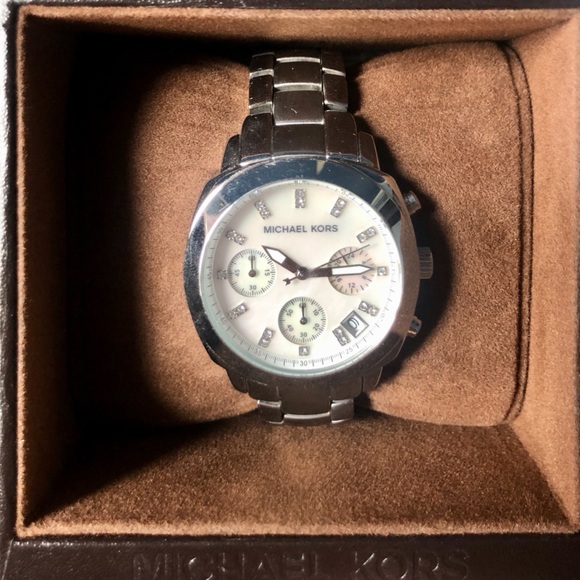 Michael Kors Watch - Picture 1 of 1